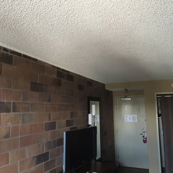 Crowne Plaza Billings - Low ceiling - Hotels Near Me - Billings, Montana
