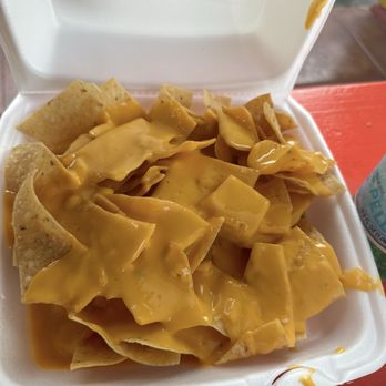 El Indio Azteca - Cheese nachos - Mexican Near Me - Maywood, California