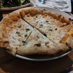 House cheese pizza House cheese pizza