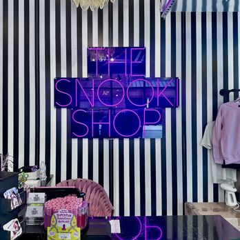 The Snooki Shop - Where's the beach? - Cosmetics & Beauty Supply Near Me - Nashville, Tennessee