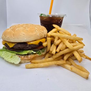 Scooter's Burgers - Cheese burger combo - Burgers Near Me - Seattle, Washington Scooter's Burgers - Cheese burger combo - Burgers Near Me - Seattle, Washington