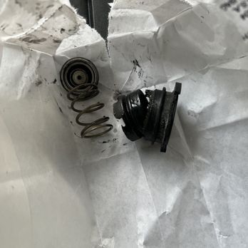 Oil Changers - Coolant cap not put back on but removed by jorge - Auto Repair Near Me - Hayward, California