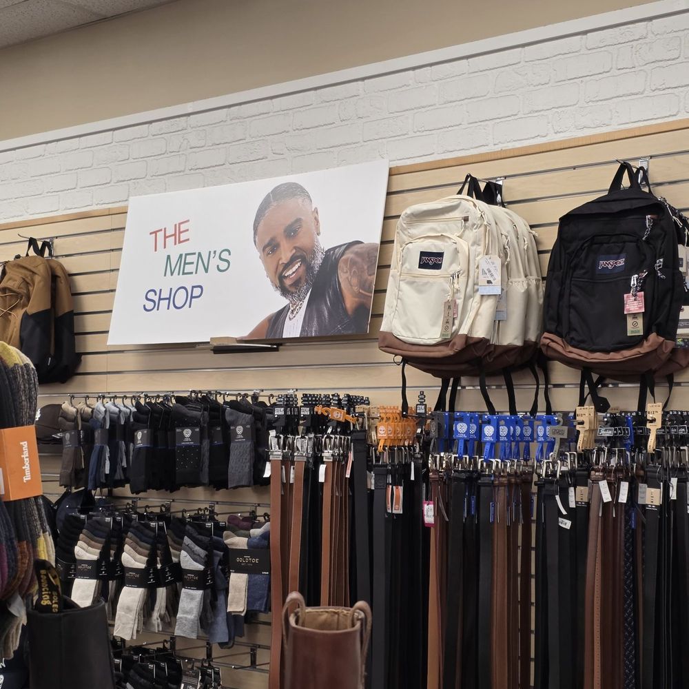 DSW Designer Shoe Warehouse - Shoe Stores Near Me - Germantown, Tennessee