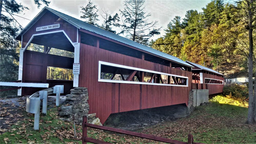 TWIN BRIDGES COVERED BRIDGE Updated October 2024 Twin Bridges Ln