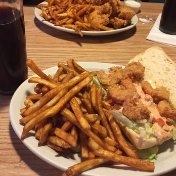Red's Bar & Grill - Shrimp Po' Boy and Goose Island Winter Lager. - Bars Near Me - Sheffield, Illinois Red's Bar & Grill - Shrimp Po' Boy and Goose Island Winter Lager. - Bars Near Me - Sheffield, Illinois