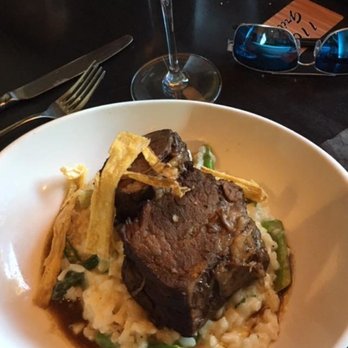 110 Grill - Short Rib over Parmesan Risotto & Asparagus - New American Near Me - Braintree, Massachusetts