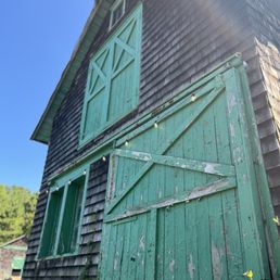 Barn Barn