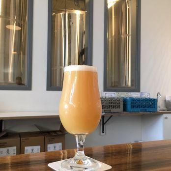 Cloudburst Brewing - Cloud IPA for everyone. - Breweries Near Me - Seattle, Washington