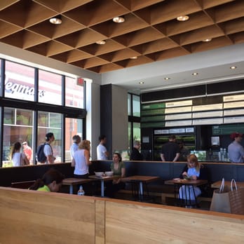 sweetgreen - Healthy Salads, Wraps, and Bowls - Lunch rush at Sweet Greens - Salad Near Me - Chestnut Hill, Massachusetts sweetgreen - Healthy Salads, Wraps, and Bowls - Lunch rush at Sweet Greens - Salad Near Me - Chestnut Hill, Massachusetts