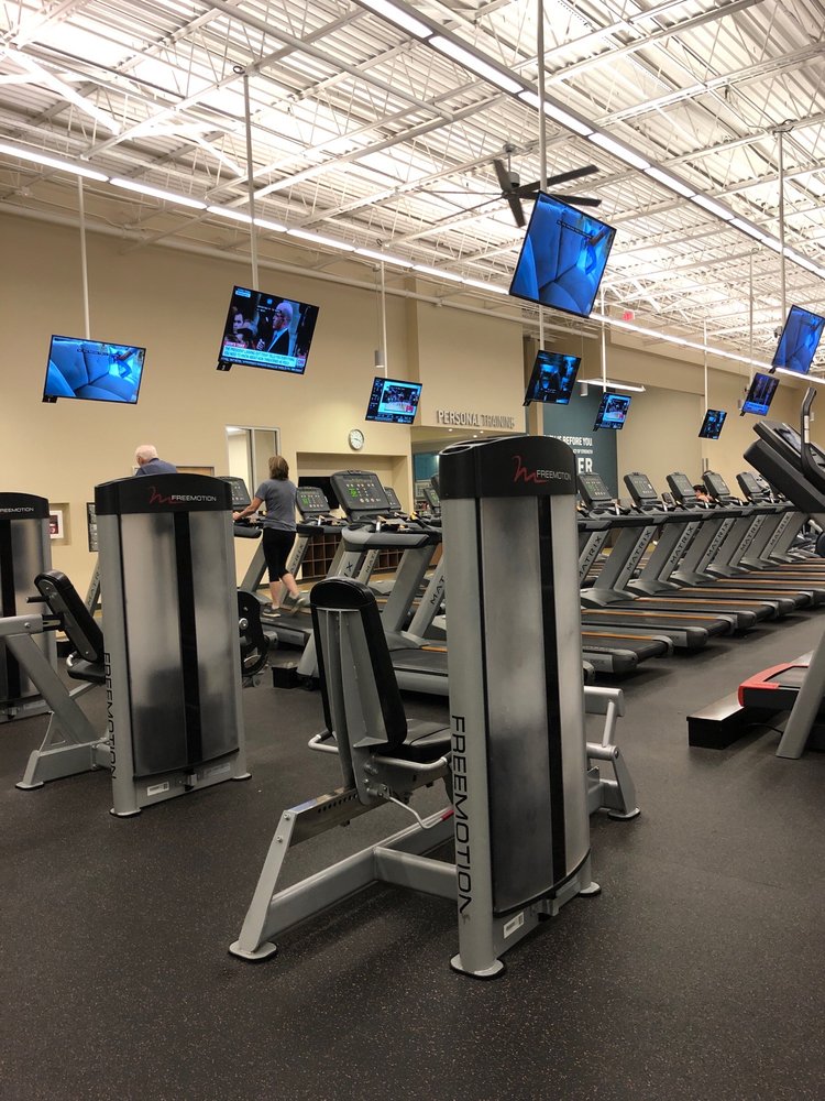 GOLD’S GYM RICHARDSON CLOSED 50 Reviews 110 W Campbell Rd