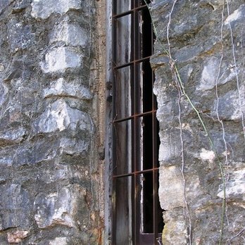 Collings Castle - Window - Landmarks & Historical Buildings Near Me - Davis, Oklahoma