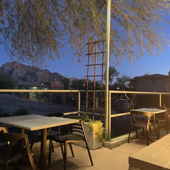 Noble Hops - Patio area - Gastropubs Near Me - Oro Valley, Arizona Noble Hops - Patio area - Gastropubs Near Me - Oro Valley, Arizona