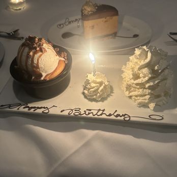 Steak 48 - Ultimate Warm Vanilla Caramel Cake - Steakhouses Near Me - Beverly Hills, California Steak 48 - Ultimate Warm Vanilla Caramel Cake - Steakhouses Near Me - Beverly Hills, California