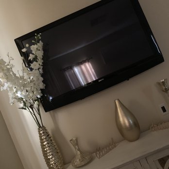 Neptune Electric - Hung tv hid wires. - Electricians Near Me - Las Vegas, Nevada Neptune Electric - Hung tv hid wires. - Electricians Near Me - Las Vegas, Nevada