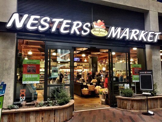 Nesters Market by null