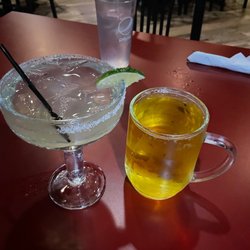 The Fieldhouse Sports Bar & Kitchen