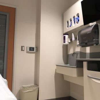 Advent Health - Emergency Rooms Near Me - Lake Mary, Florida
