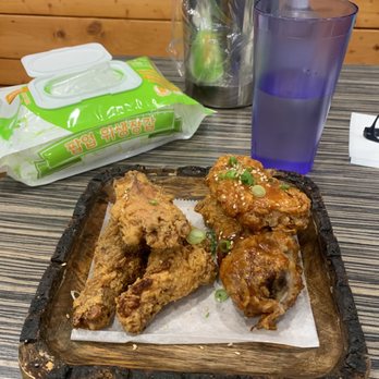 Tada - KFC - wings and drumsticks small combo (ginger crispy and 1982 heritage sweet & spicy) - Korean Near Me - New York, New York Tada - KFC - wings and drumsticks small combo (ginger crispy and 1982 heritage sweet & spicy) - Korean Near Me - New York, New York