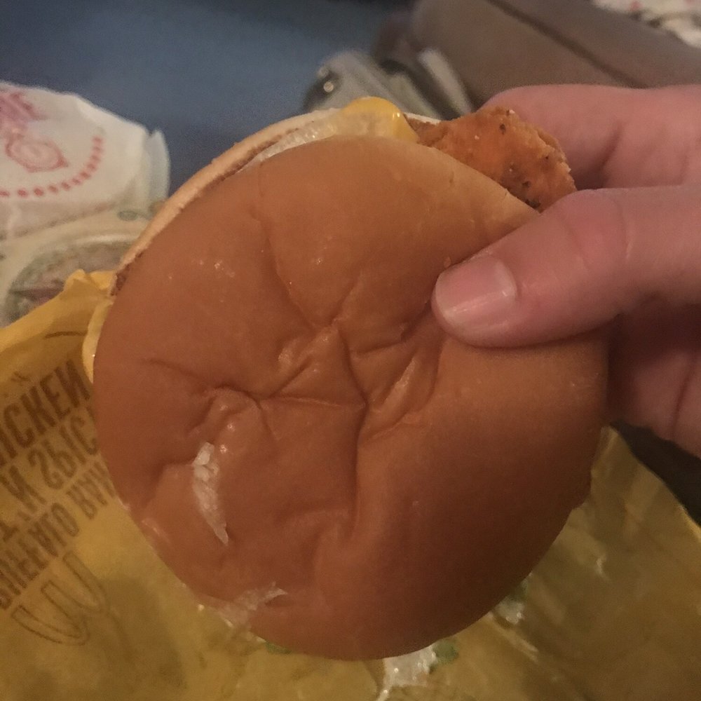McDonald's - Uhm two different buns and both top buns like WHAT?! You have one job!!! - Fast Food Near Me - Reno, Nevada