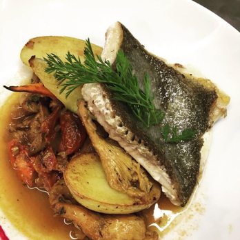 Chez Francine - Seafood Near Me - Martigues, 13