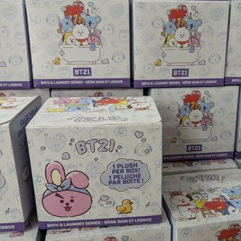 Daiso - BT21 Tissue - Department Stores Near Me - Bellevue, Washington