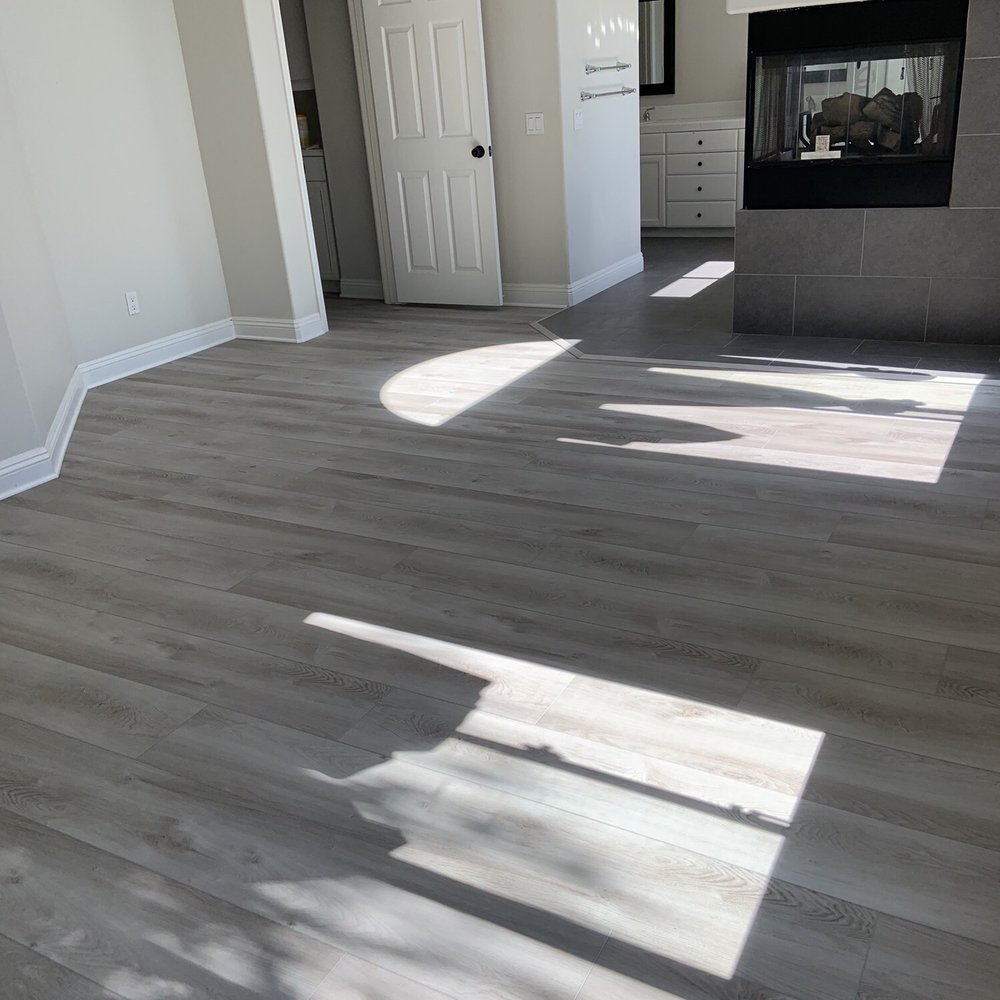 Kenny's Custom Flooring - Master bedroom - Flooring Near Me - San Marcos, California Kenny's Custom Flooring - Master bedroom - Flooring Near Me - San Marcos, California