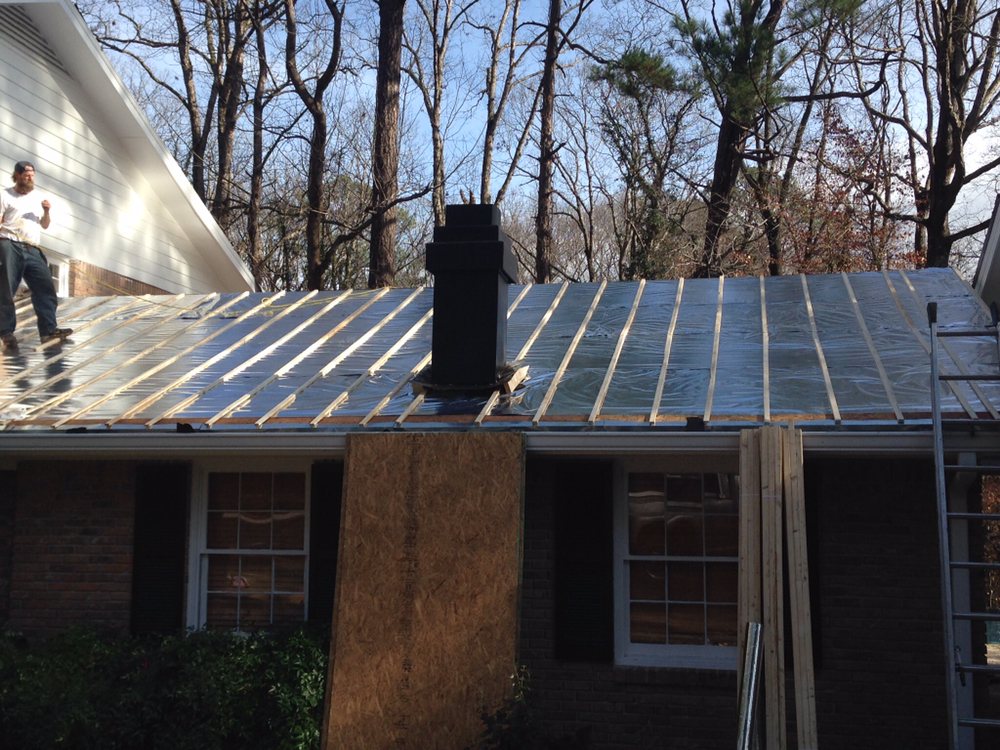 Slide of Radiant Roofing Solutions Atlanta