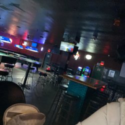 Gators Sports Bar and Grill