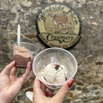Woodside Farm Creamery - Cookies & Cream and chocolate scoop - Ice Cream & Frozen Yogurt Near Me - Hockessin, Delaware