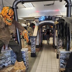 Spirit Halloween