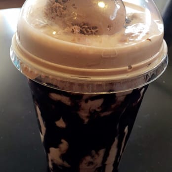 Lucky Boy - Real ice cream shake - Burgers Near Me - Pasadena, California