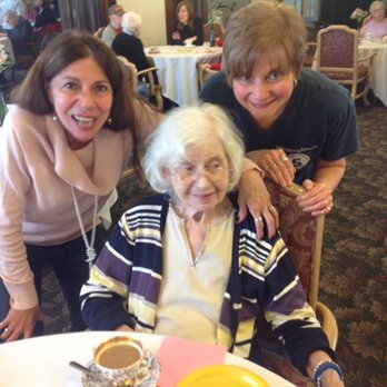 Rochester Presbyterian Home - Families gather in May to enjoy an old fashioned tea party complete with cookies and antique tea cups. - Assisted Living Facilities Near Me - Rochester, New York Rochester Presbyterian Home - Families gather in May to enjoy an old fashioned tea party complete with cookies and antique tea cups. - Assisted Living Facilities Near Me - Rochester, New York