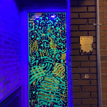 Milky Way Cocktail Bar - Door to Milky Way Cocktail Bar - Cocktail Bars Near Me - Montreal, Quebec Milky Way Cocktail Bar - Door to Milky Way Cocktail Bar - Cocktail Bars Near Me - Montreal, Quebec