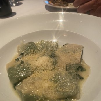 Gravina Malibu - Spinach ravioli - Italian Near Me - Malibu, California Gravina Malibu - Spinach ravioli - Italian Near Me - Malibu, California