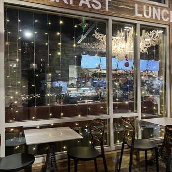 iCafe de Paris - The place looks nice and expensive, but the food they serve is not - Creperies Near Me - Orlando, Florida iCafe de Paris - The place looks nice and expensive, but the food they serve is not - Creperies Near Me - Orlando, Florida