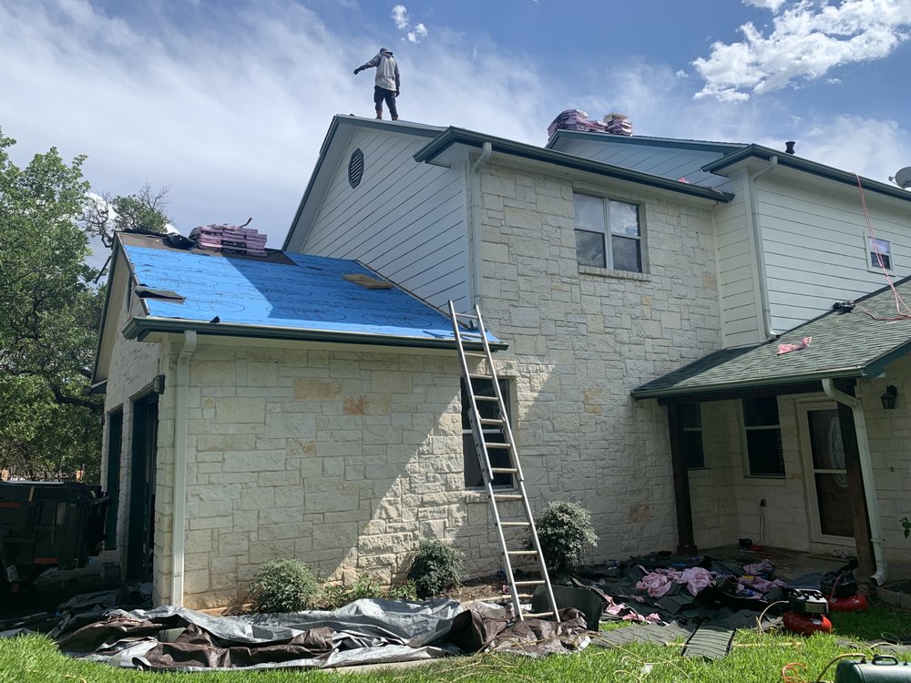 Slide of Roofing Contractor Solutions