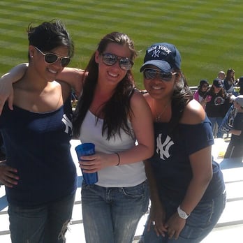 Yankee Stadium - Stadiums & Arenas Near Me - Bronx, New York