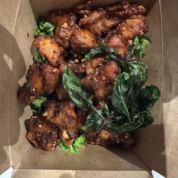 At Thai Recipe - Crispy spicy chicken - Thai Near Me - Santa Cruz, California At Thai Recipe - Crispy spicy chicken - Thai Near Me - Santa Cruz, California