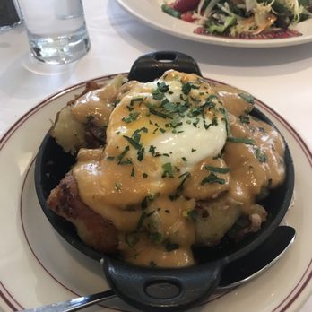 Le Diplomate - Duck Sarladaises - Brasseries Near Me - Washington, DC, District of Columbia Le Diplomate - Duck Sarladaises - Brasseries Near Me - Washington, DC, District of Columbia