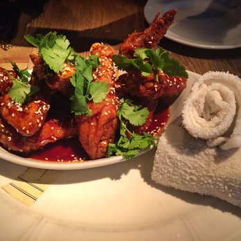 Au Cheval - Chicken wings. - Bars Near Me - Chicago, Illinois