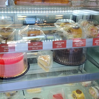 Peruanisima Bakery - Cake case - Bakeries Near Me - Altamonte Springs, Florida Peruanisima Bakery - Cake case - Bakeries Near Me - Altamonte Springs, Florida