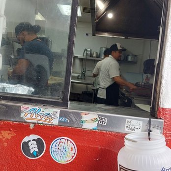 Roberto's Taco Shop - Mexican Near Me - San Diego, California Roberto's Taco Shop - Mexican Near Me - San Diego, California