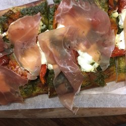 The Bistro - Prosciutto flatbread