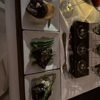 Flight Restaurant and Wine Bar - Filet, Wagyu, and Elk - Wine Bars Near Me - Memphis, Tennessee