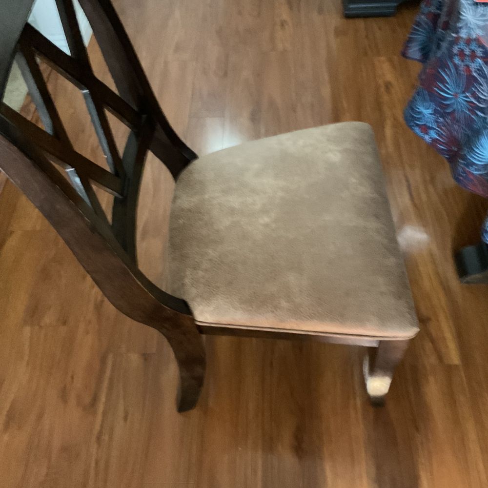 Quality Furniture Services - Dining room chair - Furniture Reupholstery Near Me - Irvine, California Quality Furniture Services - Dining room chair - Furniture Reupholstery Near Me - Irvine, California