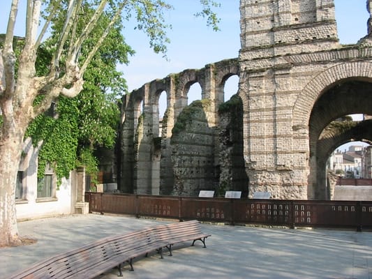 Palais Gallien by null