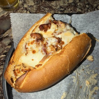 Monaghan's Irish Pub - Grilled Chipotle Chicken - Irish Pub Near Me - Essington, Pennsylvania