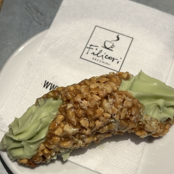 filicori - Pistachio cannolo - Coffee & Tea Near Me - Stockholm, Alberta