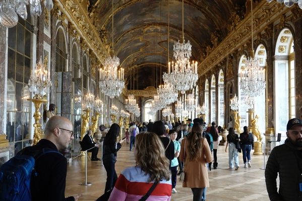 Paris To Versailles Private Tours by null