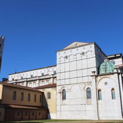 Chiese Cattoliche Parrocchiali/cattedrale SAN Martino/sacrestia - Backside of the church